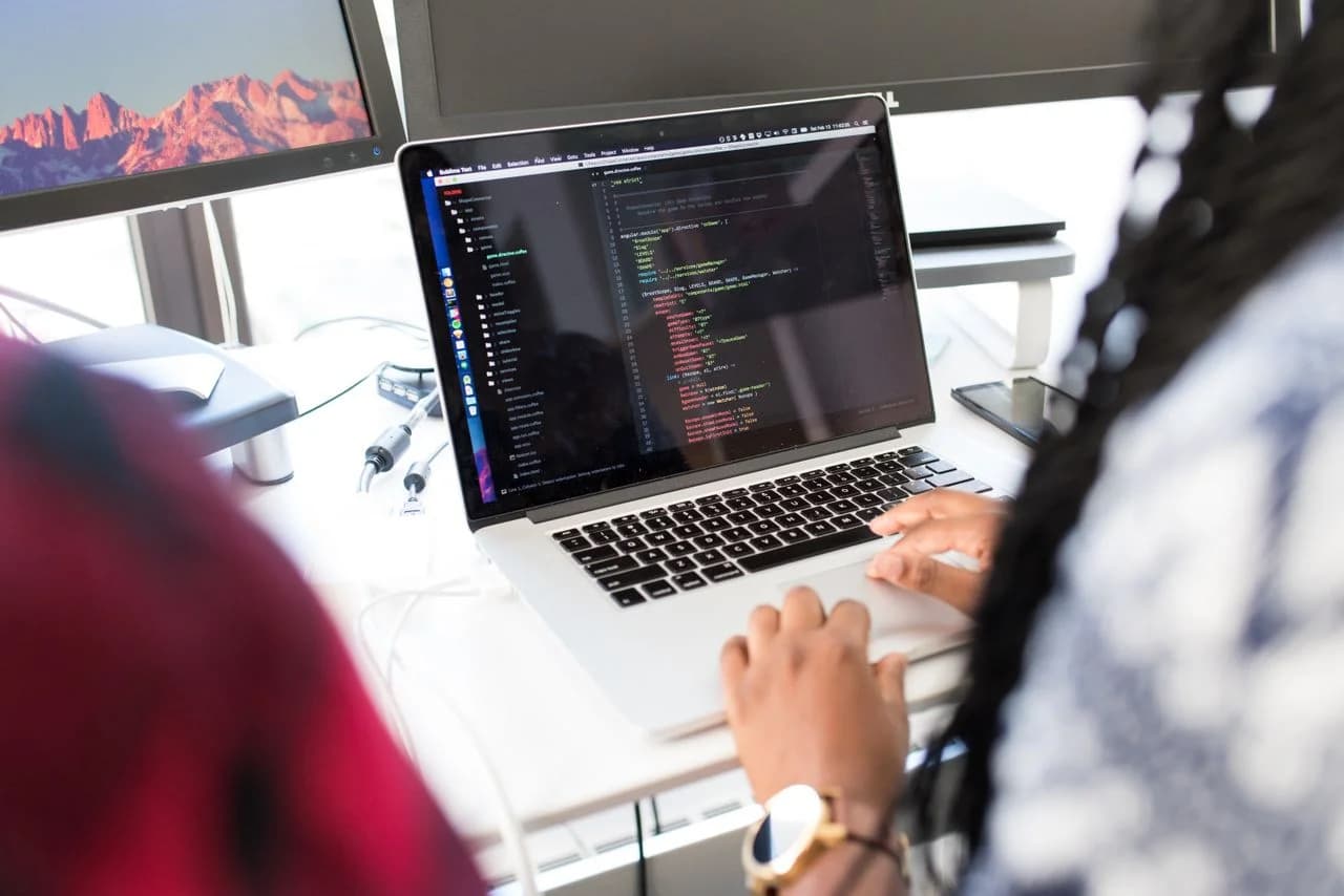 What Business Leaders Should Know About Modern Websites in 2026